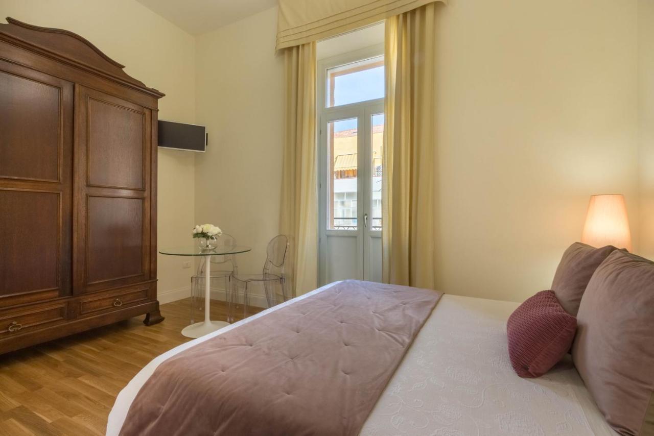 Bb22 Cagliari Hotel Luaran gambar